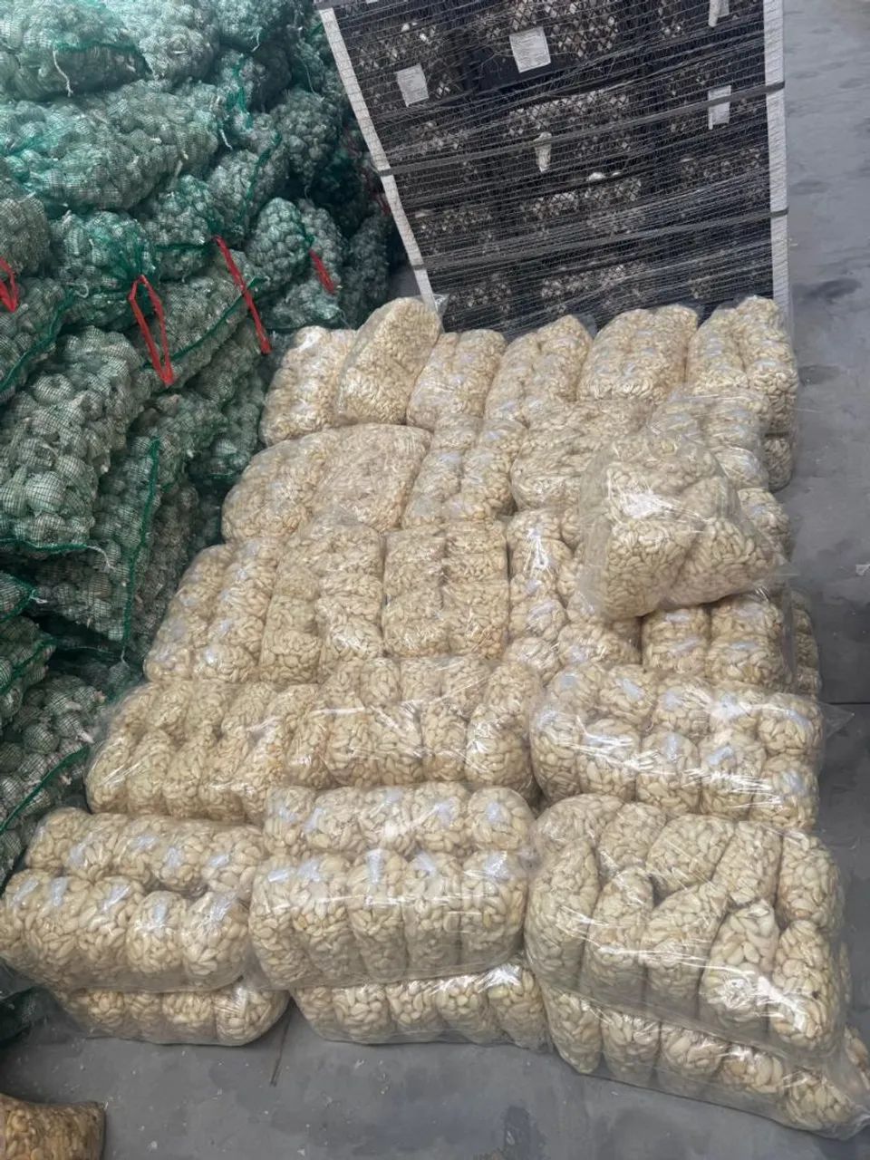 Alho descascado 1kg