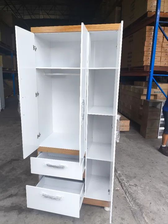 Guarda-roupa 3 portas com 2 gavetas - Foto 3