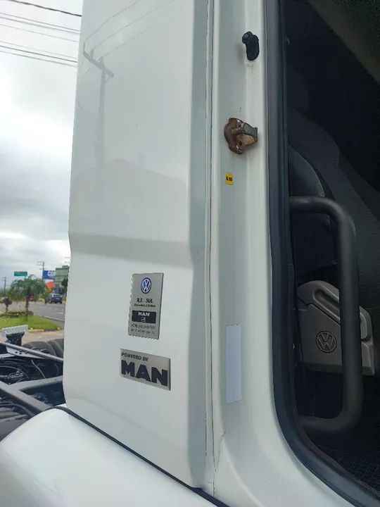 Volkswagen 31280 6x4 ano 2013 / único dono / doc. Caçamba - Foto 8