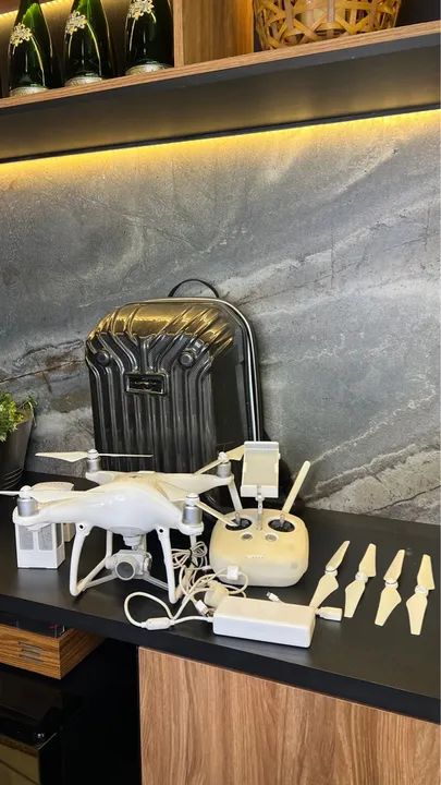 Drone Phantom 4 GL300 DJI - Foto 2