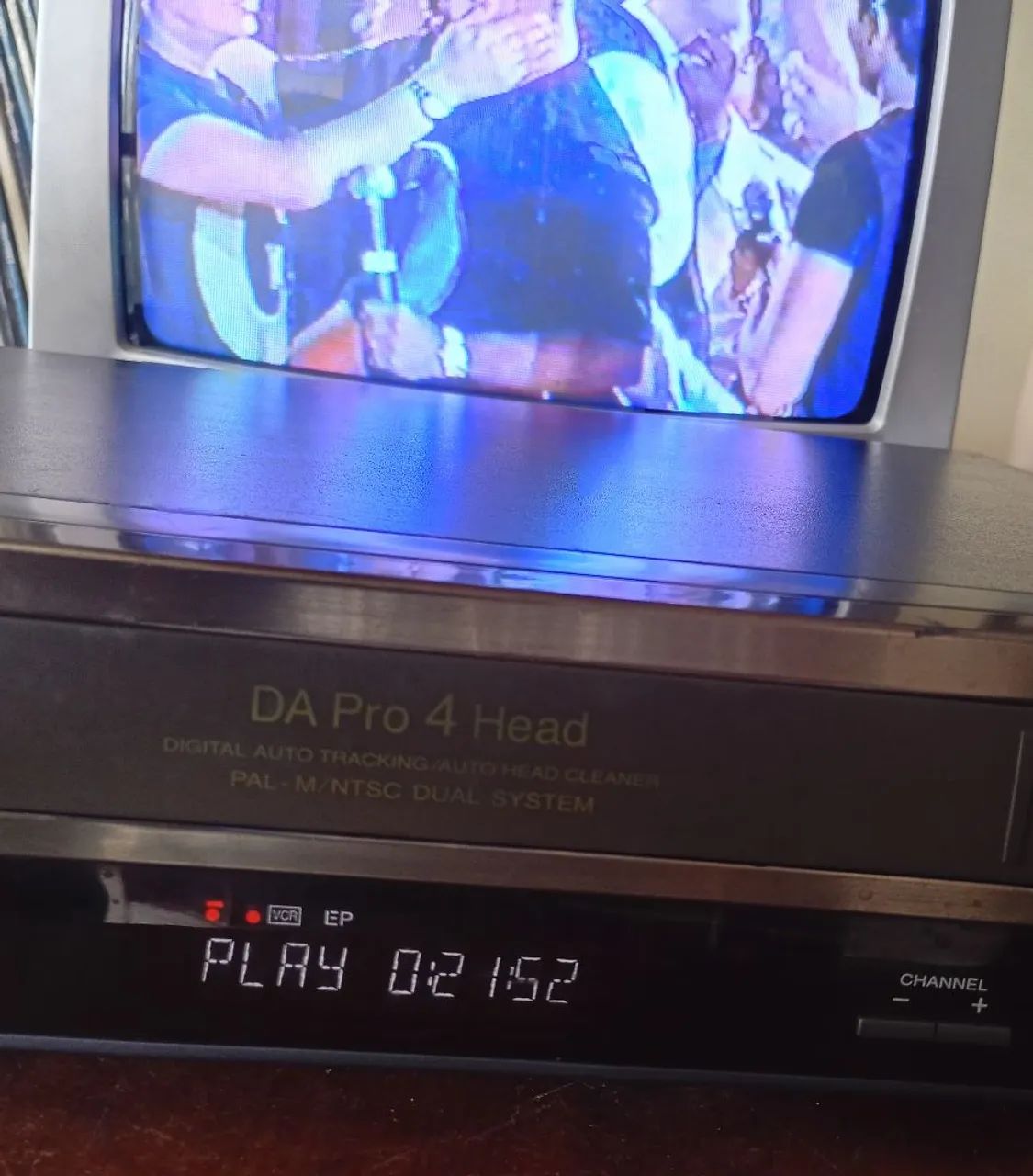 Vídeo cassete Sony modelo SLV-40 BR " MONO" 