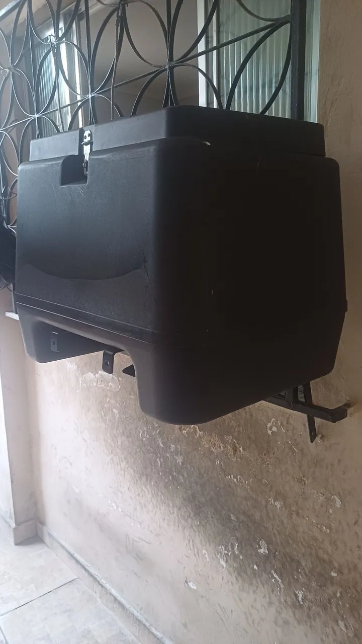 Baú 80L
