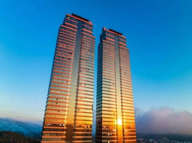 Apartamento 4 Suítes com Vista Para o Mar - Balneário Camboriú/SC