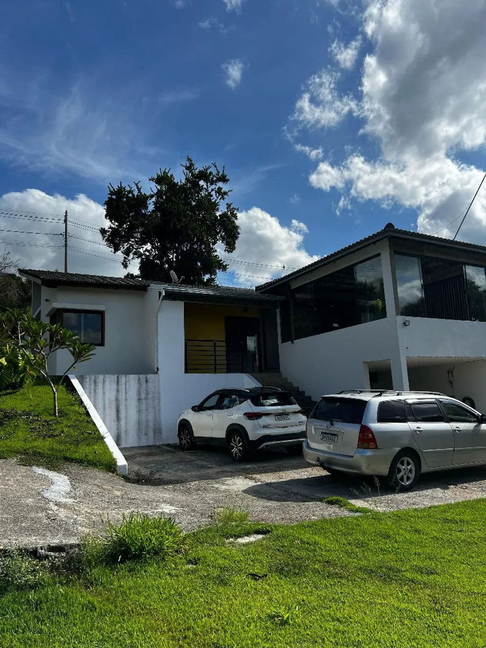 Casa no loteamento Village Araçoiaba