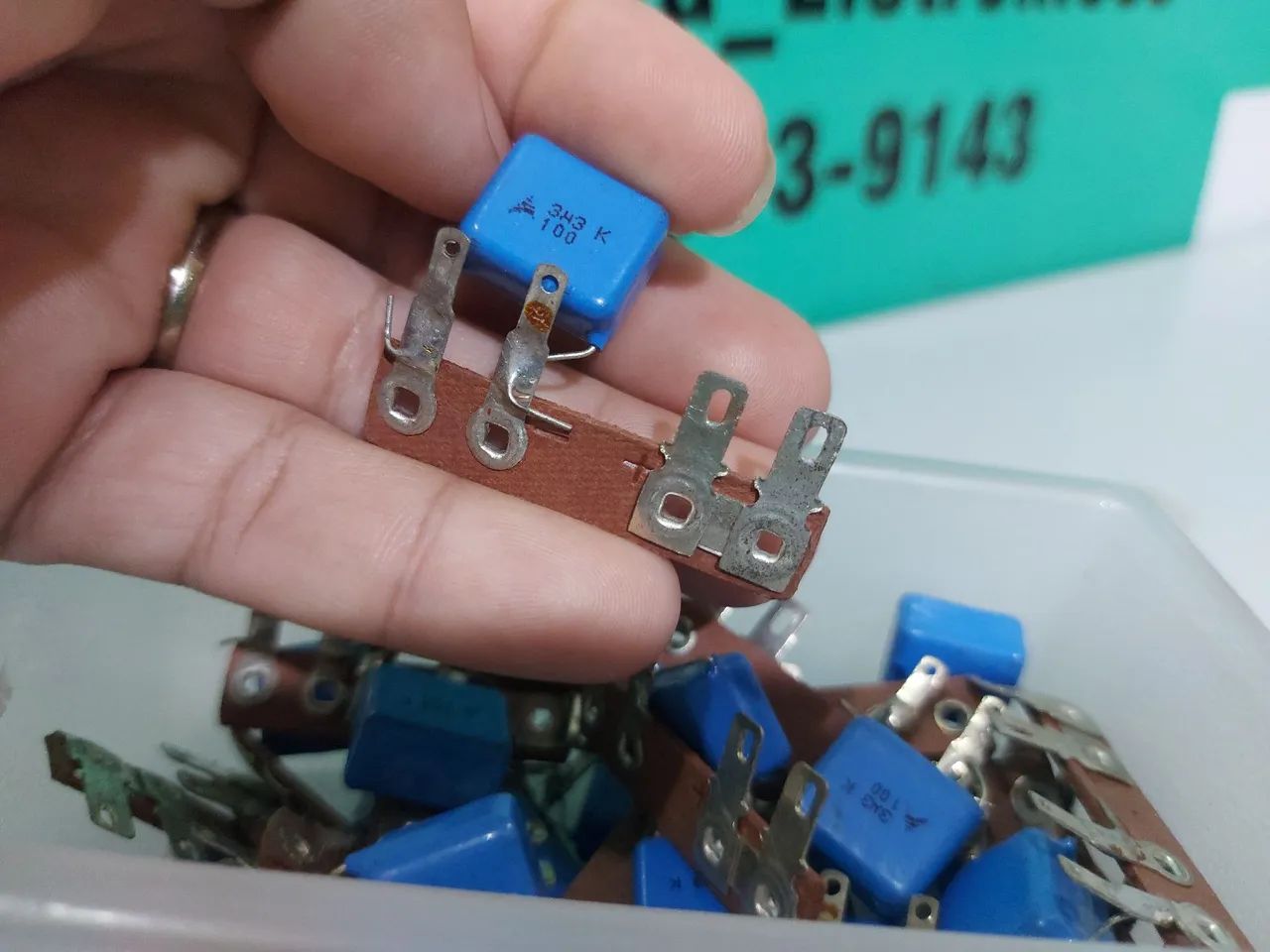 Capacitor poliéster 3,3uF para Driver - Tweeter  - Foto 2