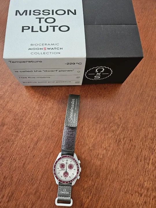 Relógio Swatch Mission to Pluto com apenas 1 uso, na caixa - Foto 2