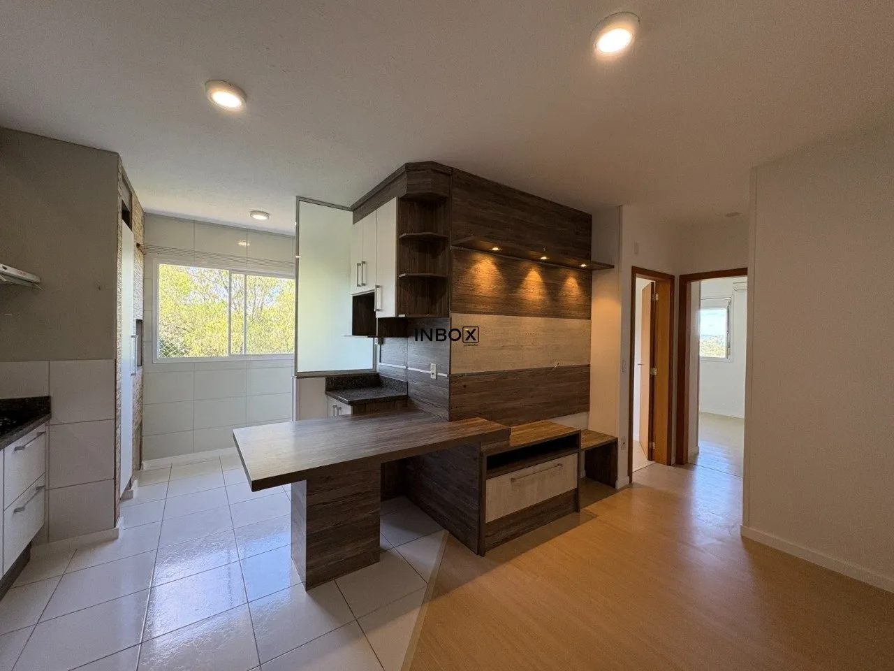 INBOX CIA IMOBILIÁRIA VENDE, APARTAMENTO EM CARLOS BARBOSA NO BAIRRO PLANATO.