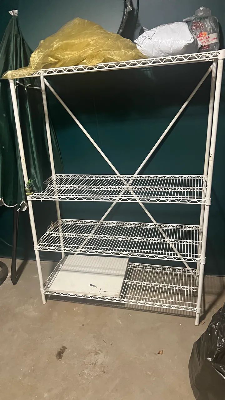 Estante ferro branco 