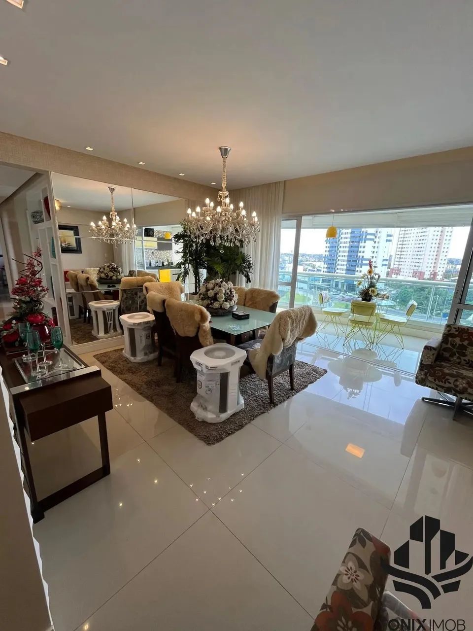 Apartamento 143 m2 03 suítes à venda no HORTO BELA VISTA - Reserva das Flores