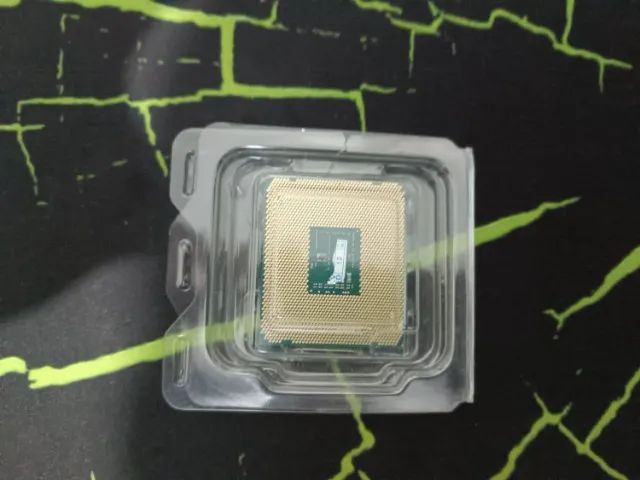 Intel Xeon E5-2666 v3 Processor ? New, Never Used64317757596546122