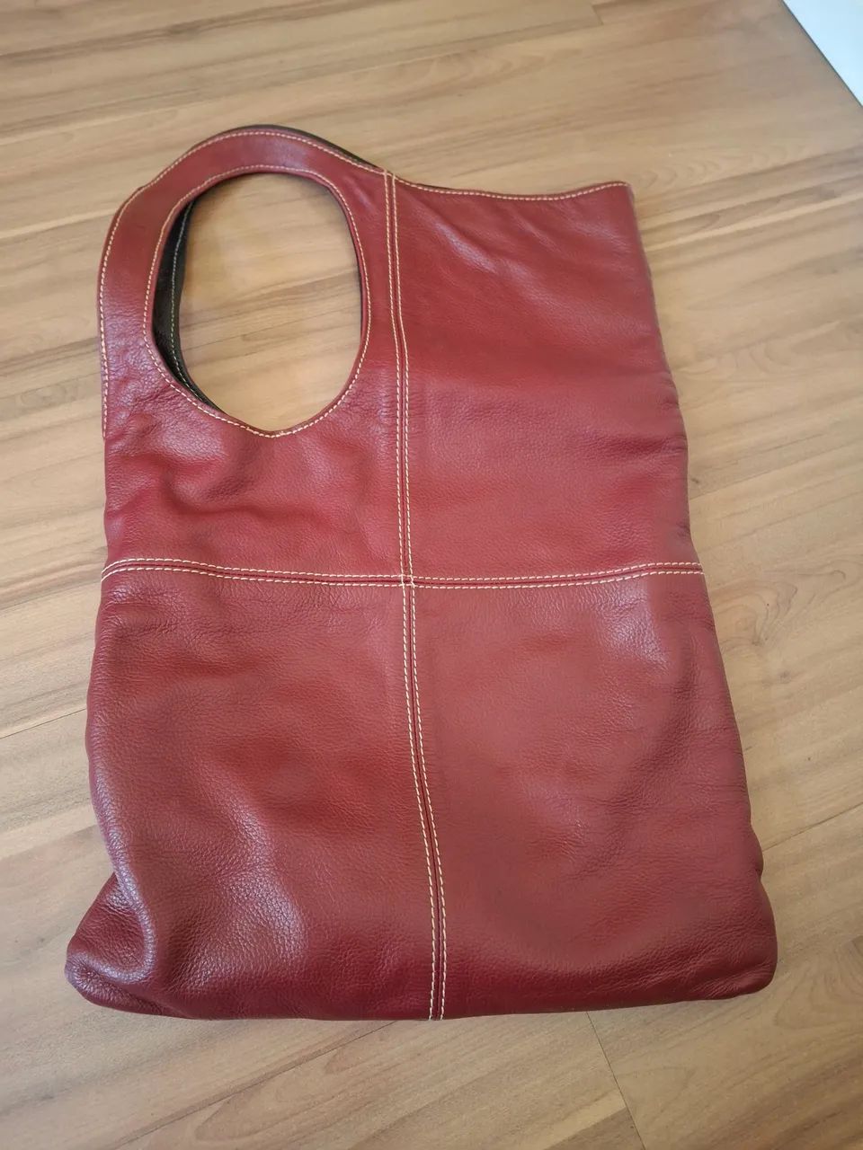 Bolsa de Couro Dupla Face - Borgonha/Preta - Amarelle