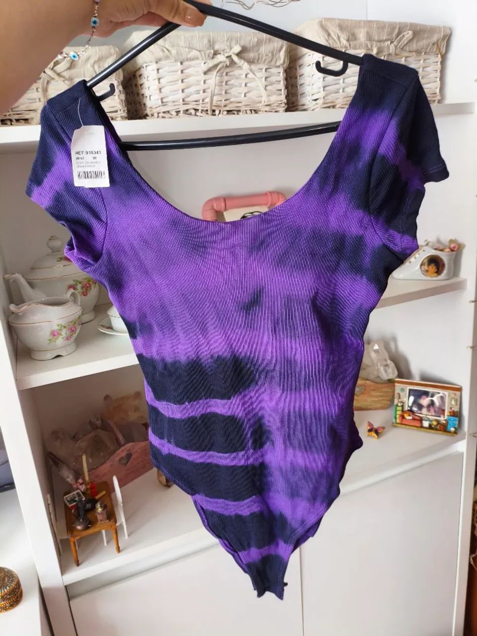 Body tie dye canelado roxo e preto - Foto 2