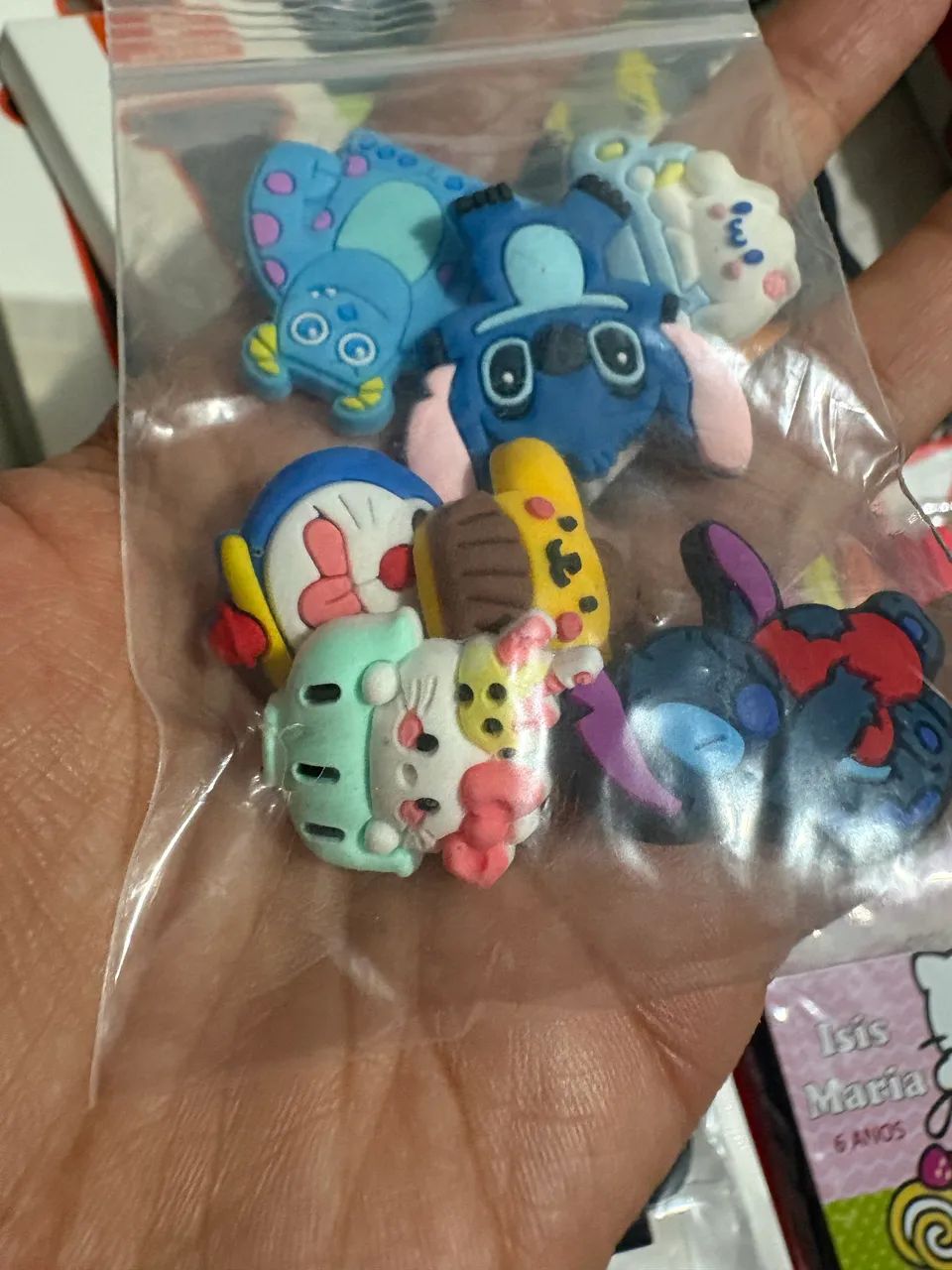 Pins pingente jibytz para capa de celular - Foto 2