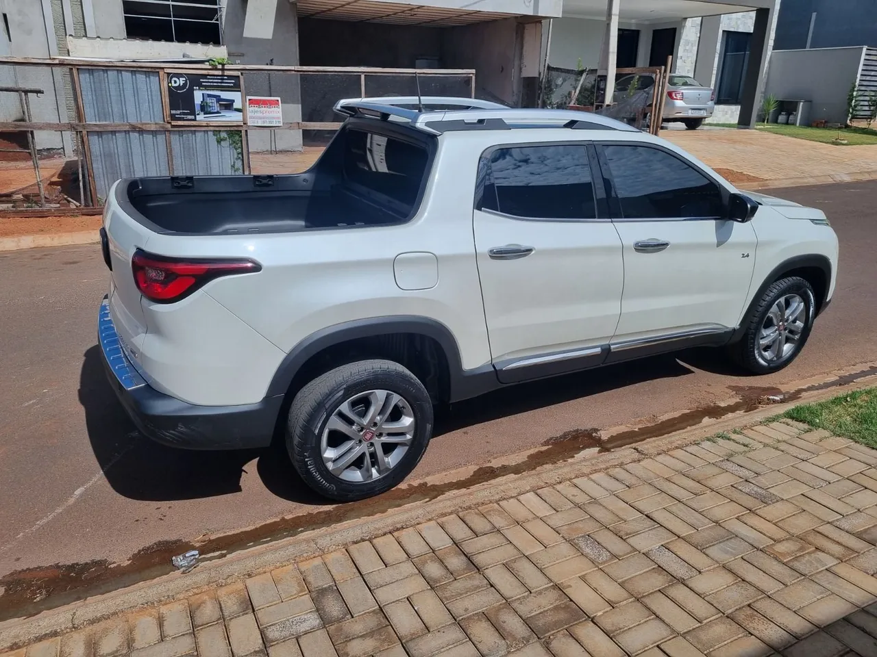 Fiat Toro 2.4 Volcano