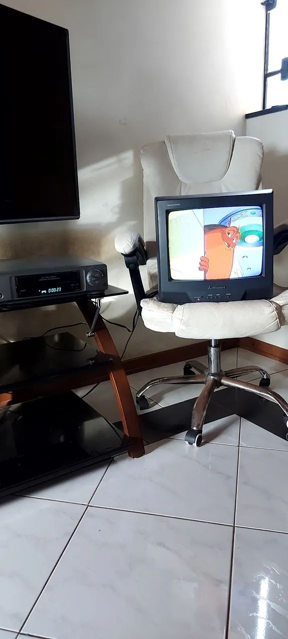 Vídeo Cassete SHARP stéreo 64313037643395123