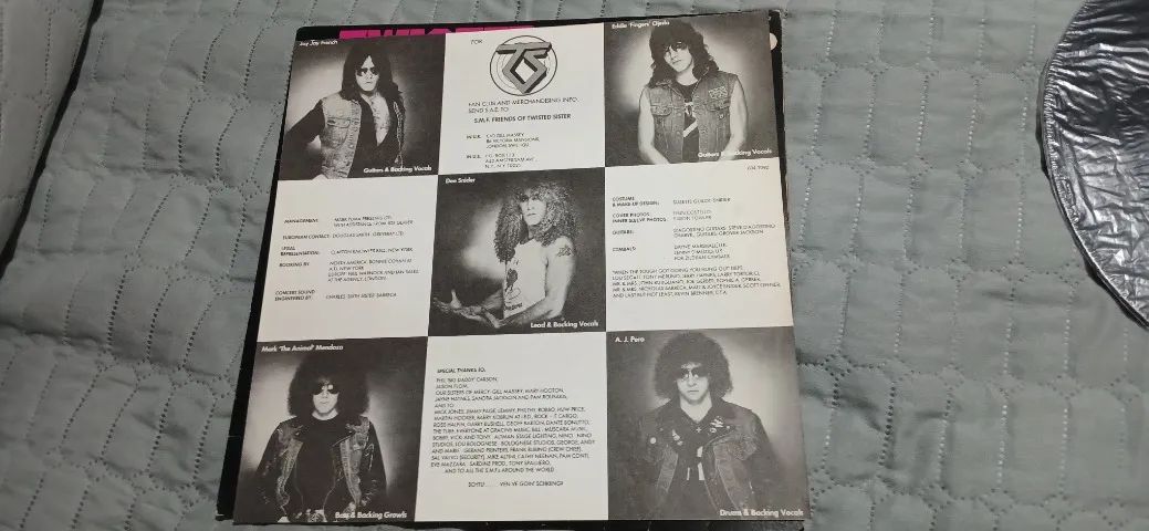 Combo 2 Lp Vinil Disco Conjunto Twisted Sister - Bom Estado - Foto 4