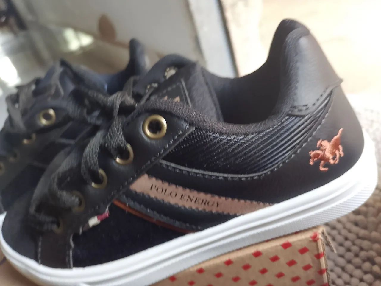 Vendo Sapato N31 Novo na caixa  - Foto 3