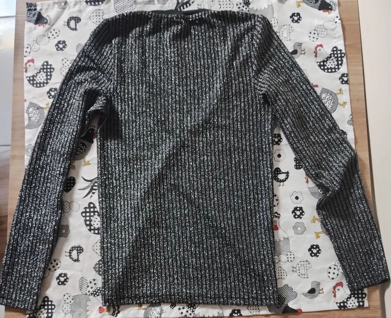 Camisa canelada com brilho - Elegância e conforto! - Foto 2