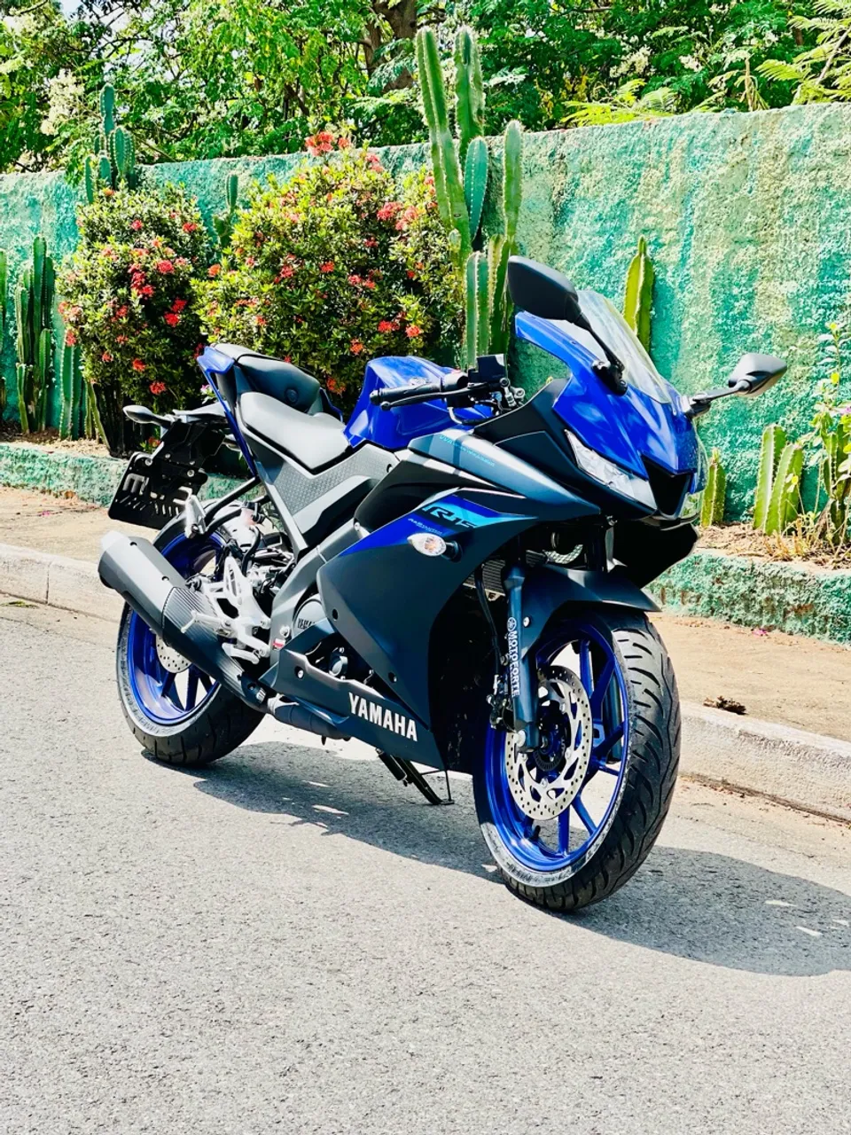 Vendo R15 Yamaha