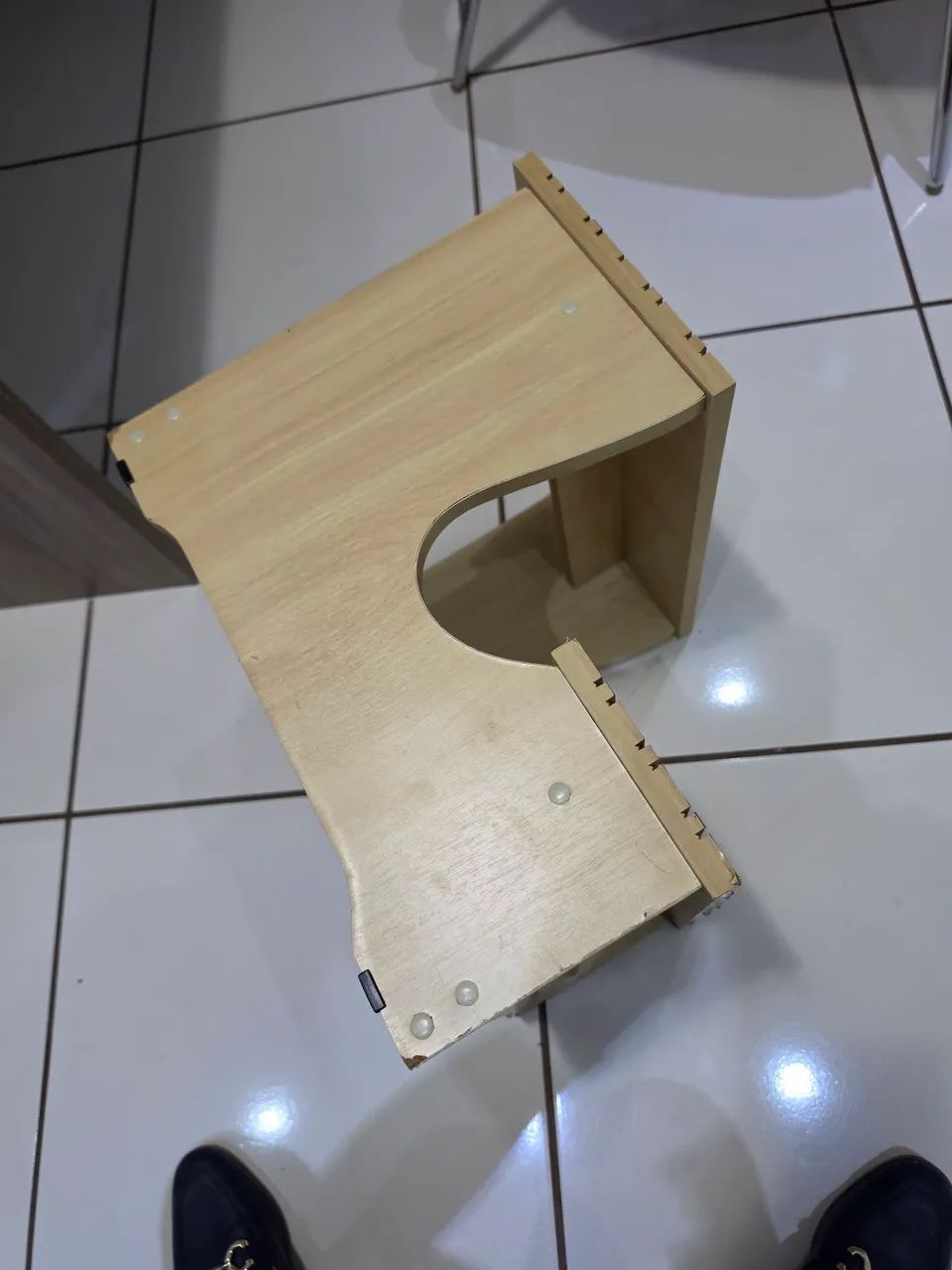 Escada auxiliar 2 degraus  - Foto 4