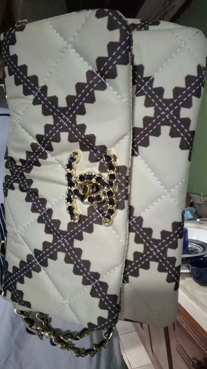 Vende-se bolsa