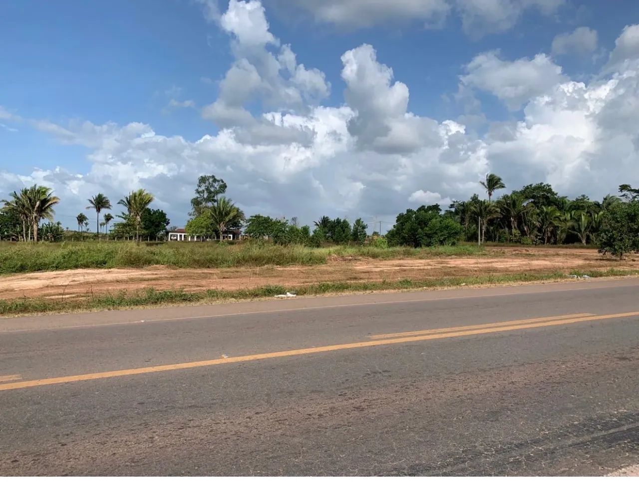 Terreno comercial Br 135 - 15x50 . Km 65 