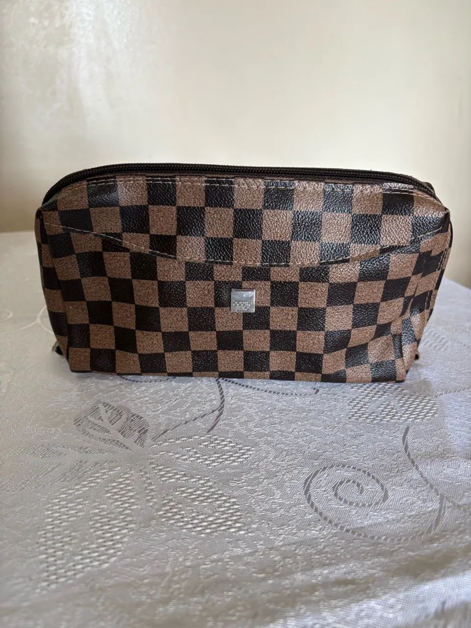 Necessaire 