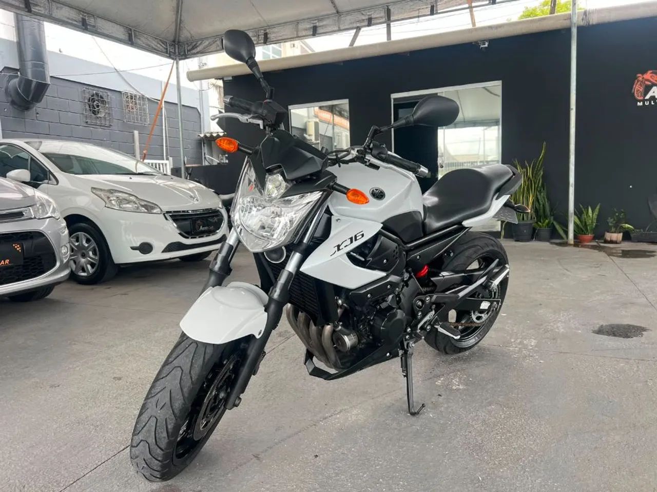 XJ6 N/ABS - Foto 3