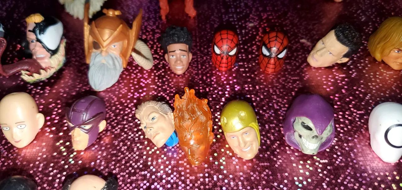Cabeças marvel legends e toybiz, entre outras - Foto 3