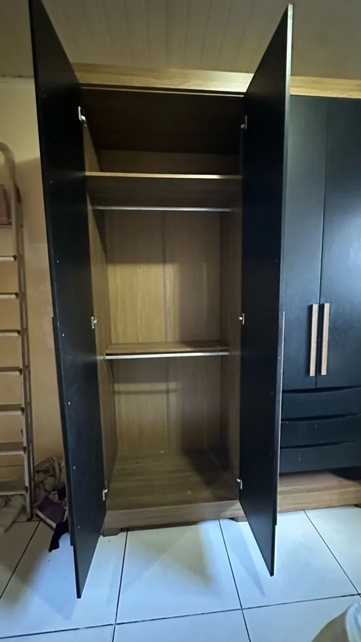 Vendo Guarda-roupa  - Foto 2