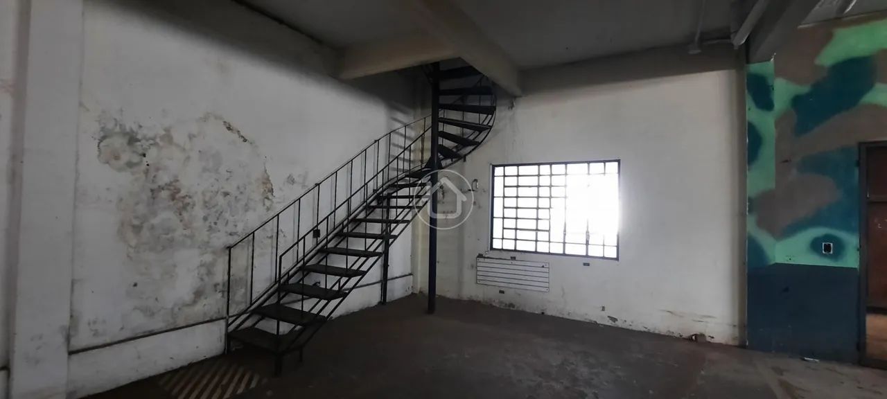 SALÃO COMERCIAL PISO, SUB-SOLO E SALAS - Foto 4