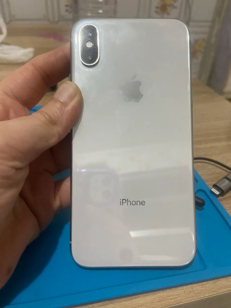 iPhone X não liga 