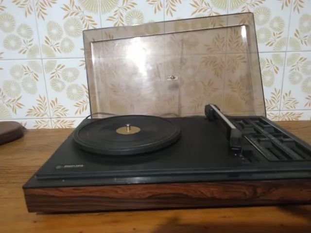 Vitrola Toca-disco Phillips GF723
