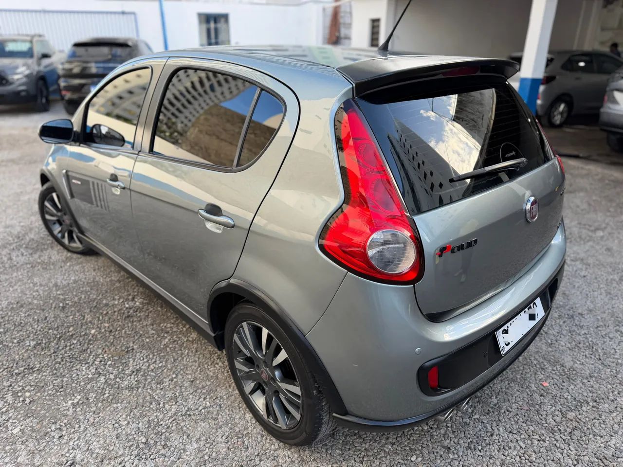 Fiat Palio Sporting 1.6 Flex 16V 5P 2015 - Foto 2