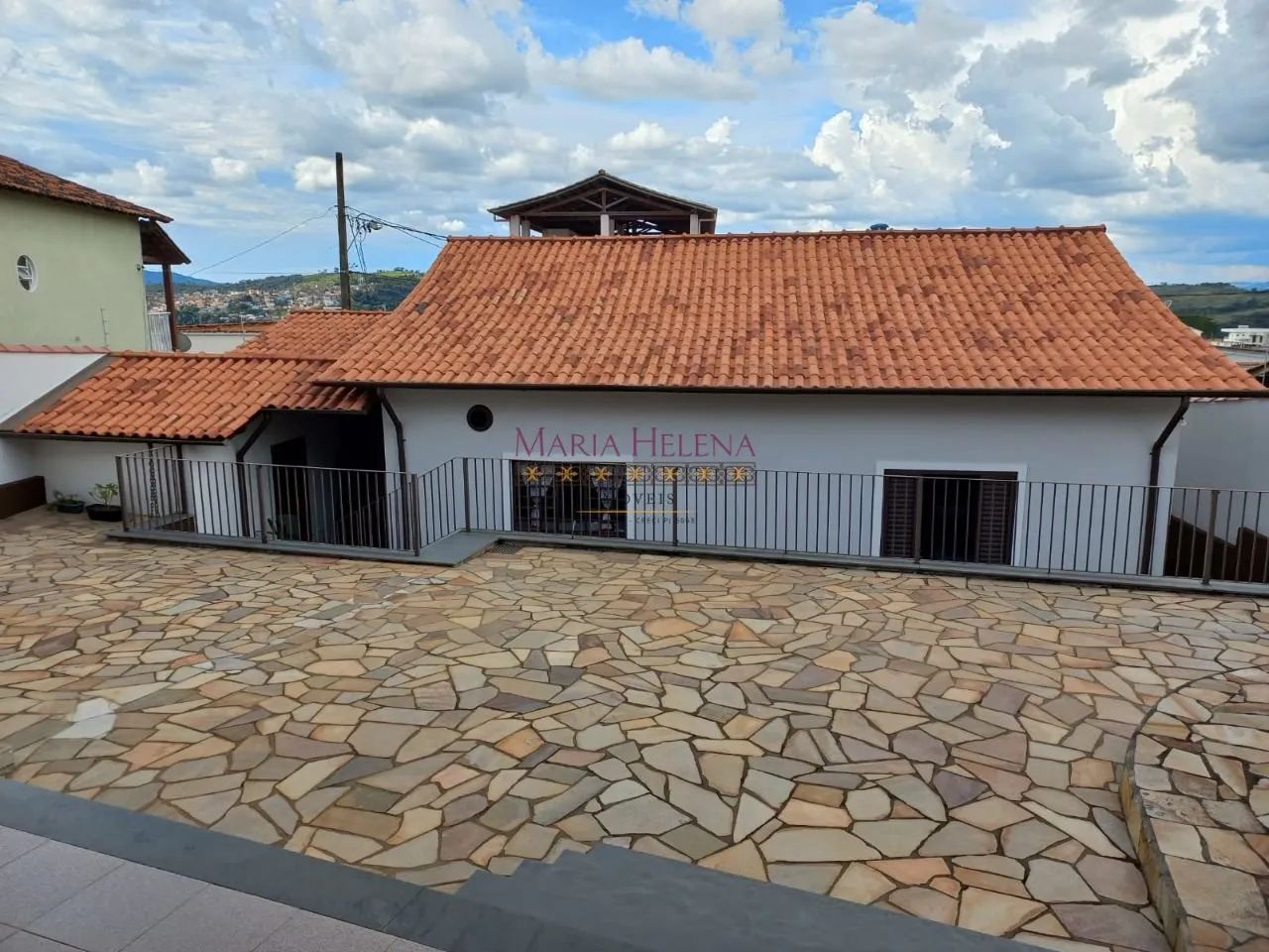 Casa em Caxambu, no bairro Observatório, à venda. - Foto 2