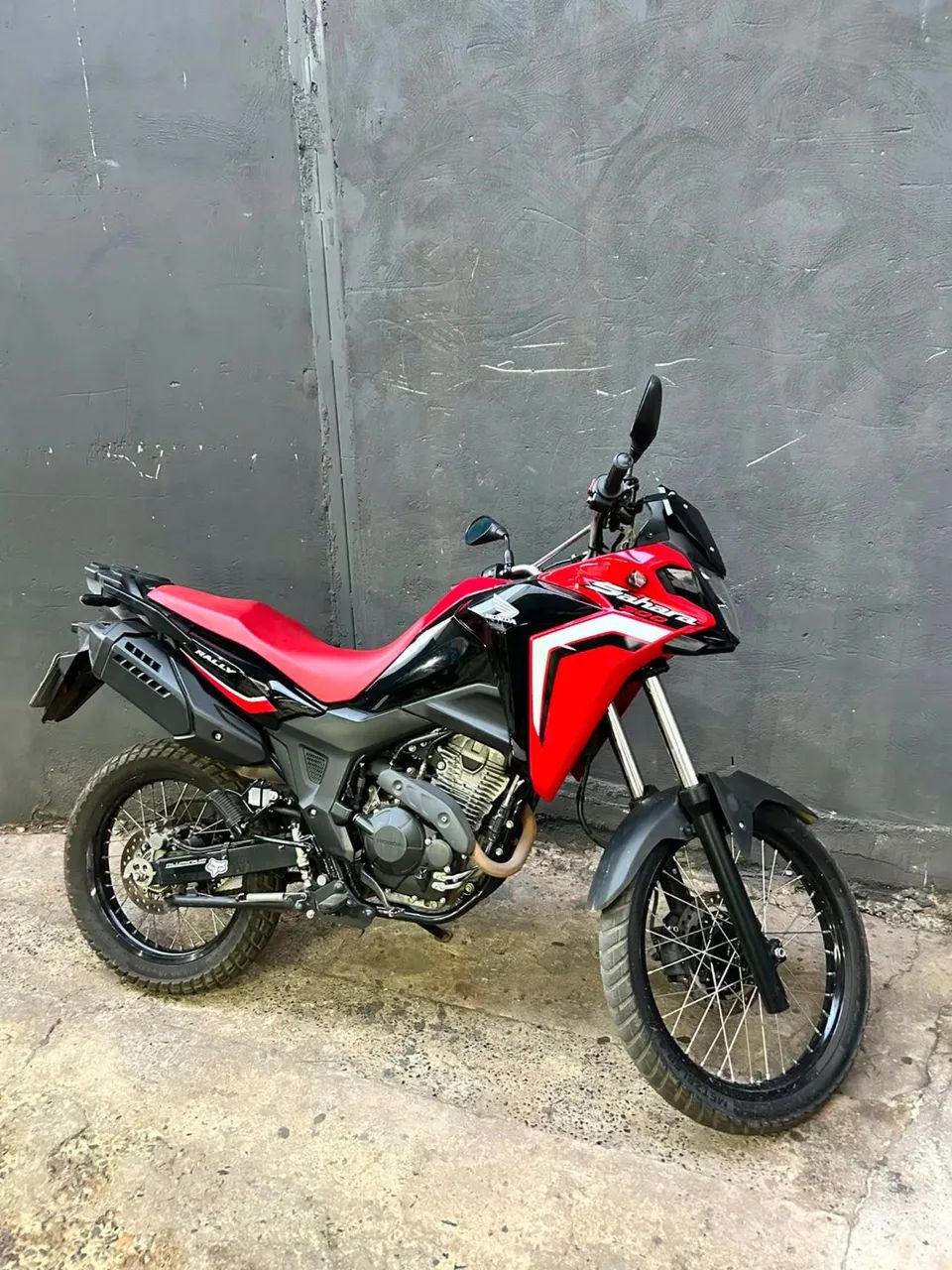 Honda Sahara 300  - Foto 3