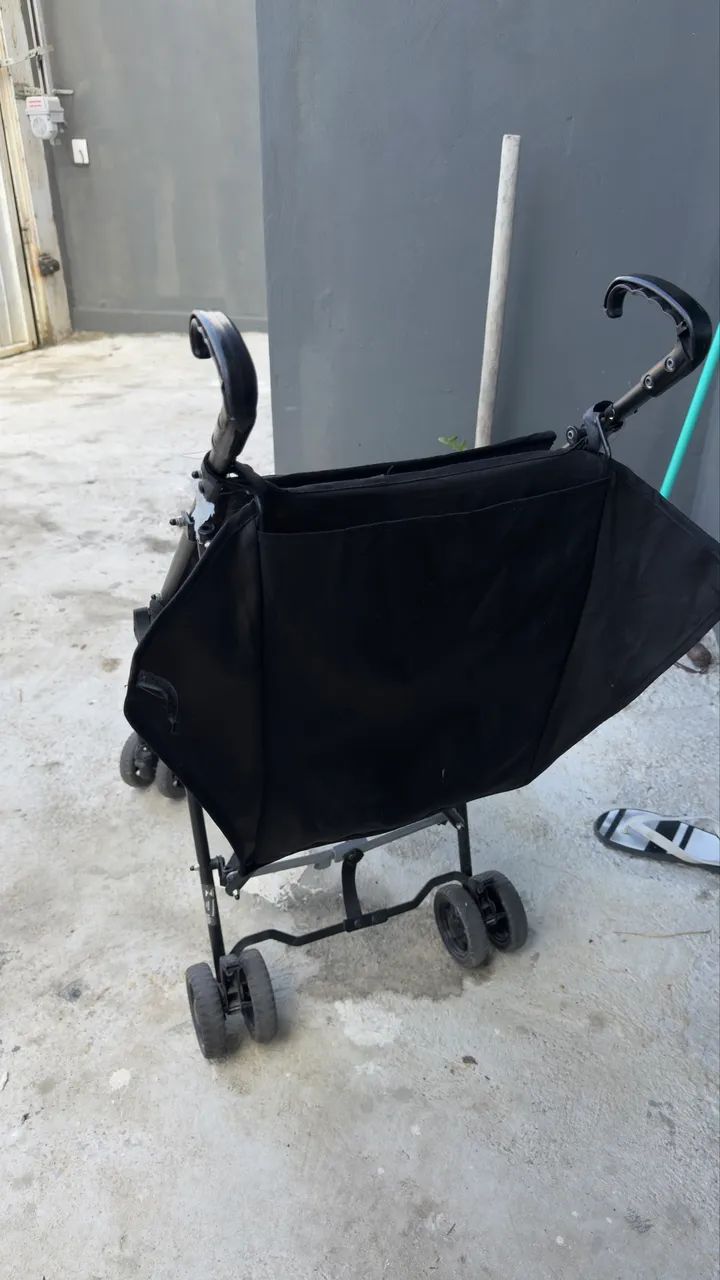 Carrinho de bebê e chiqueirinho  - Foto 2