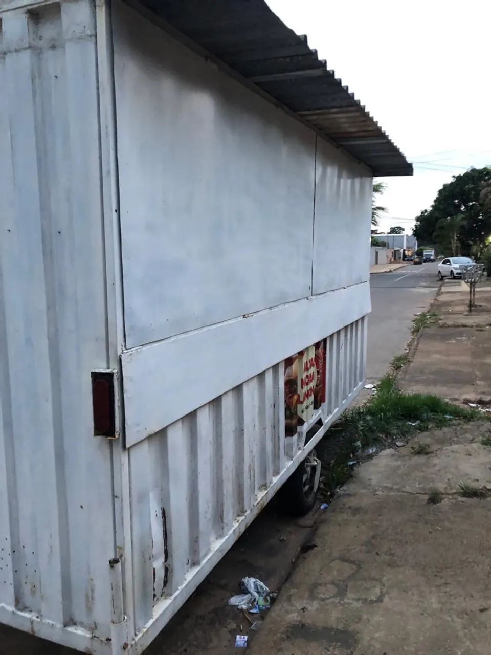 Trailer / Carretinha para Lanches e Comércio - Estrutura em Metal