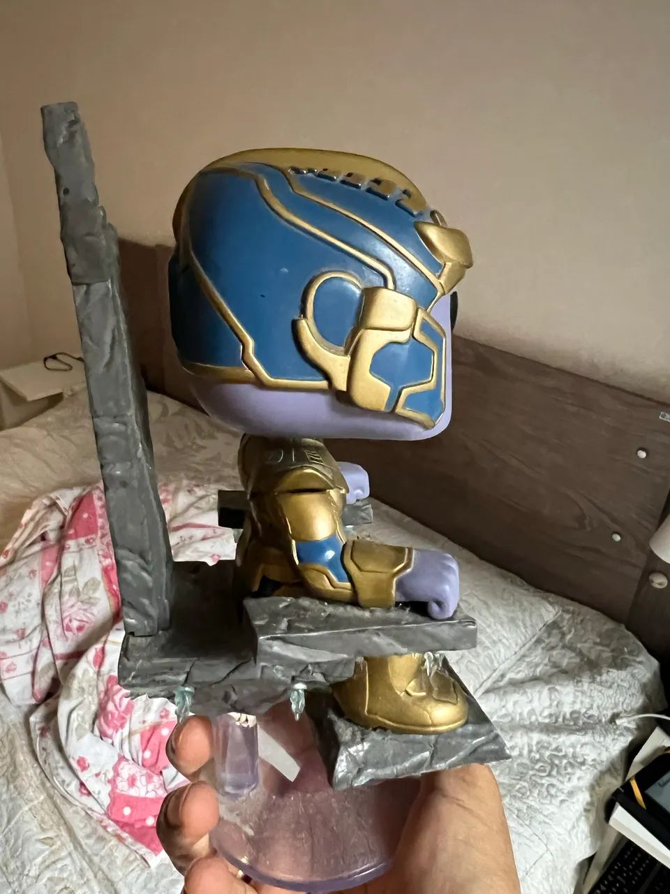Funko Pop: Thanos With Throne - Nº 331 - Foto 3