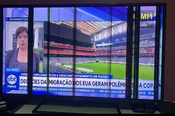 Televisões para retirada de peças, Samsung 50 polegadas e Philco 42 polegadas  - Foto 3