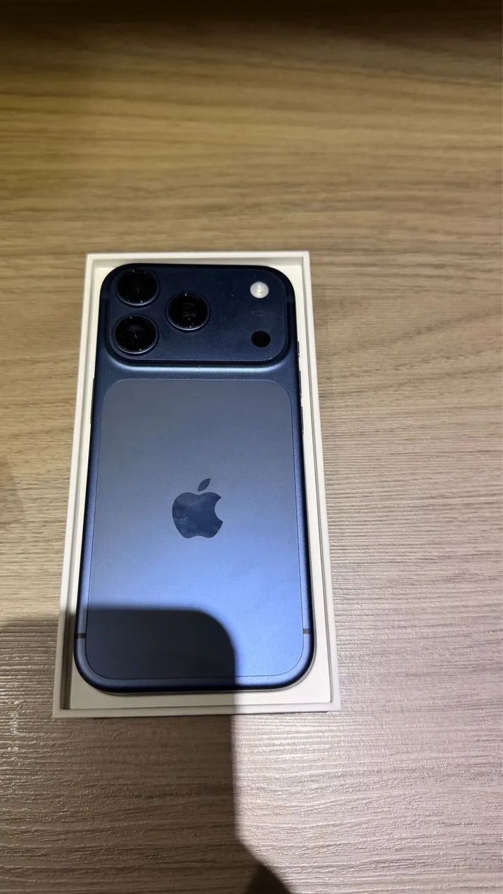 iPhone 17