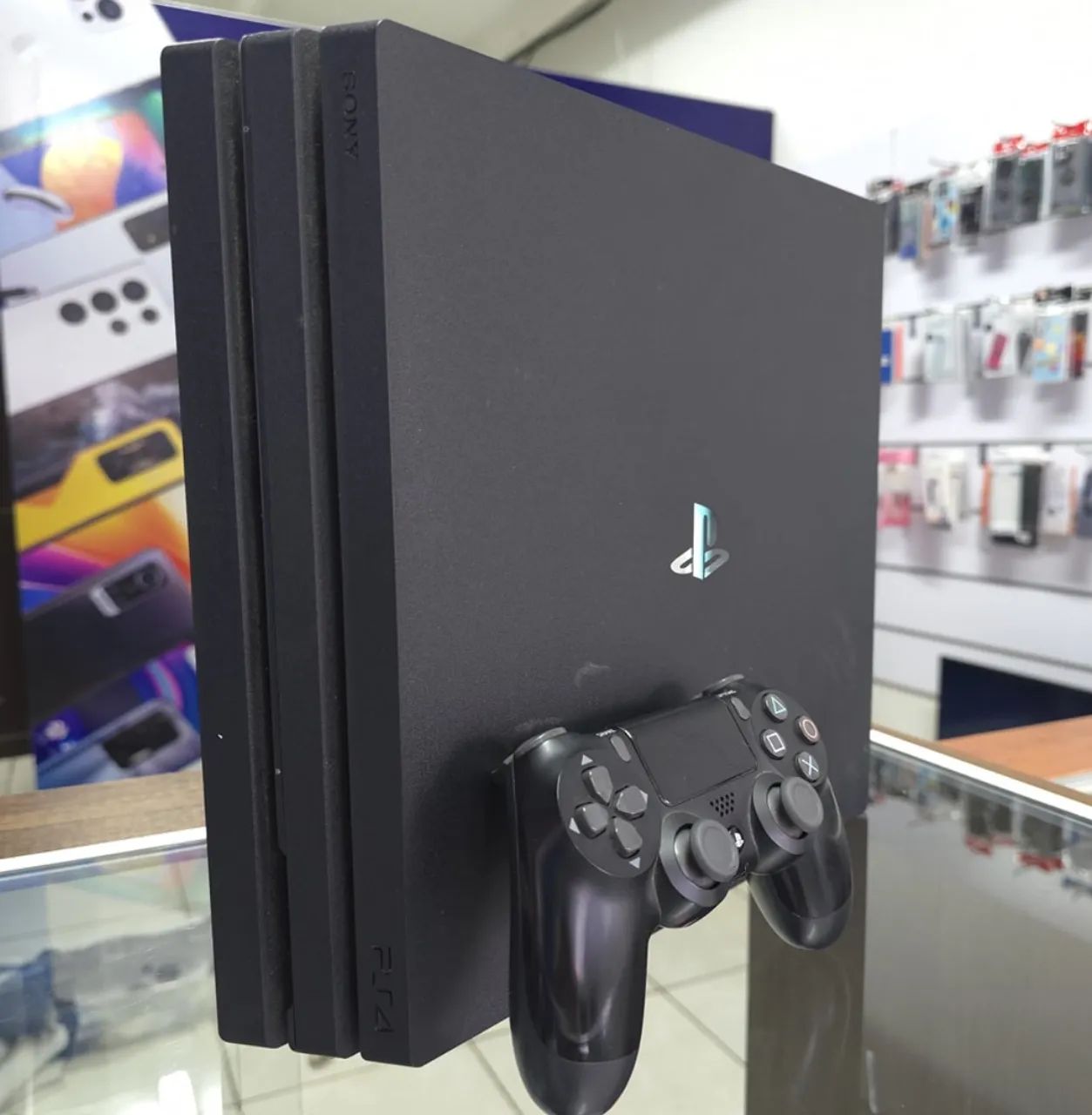 Ps4 pró impecável na garantia 