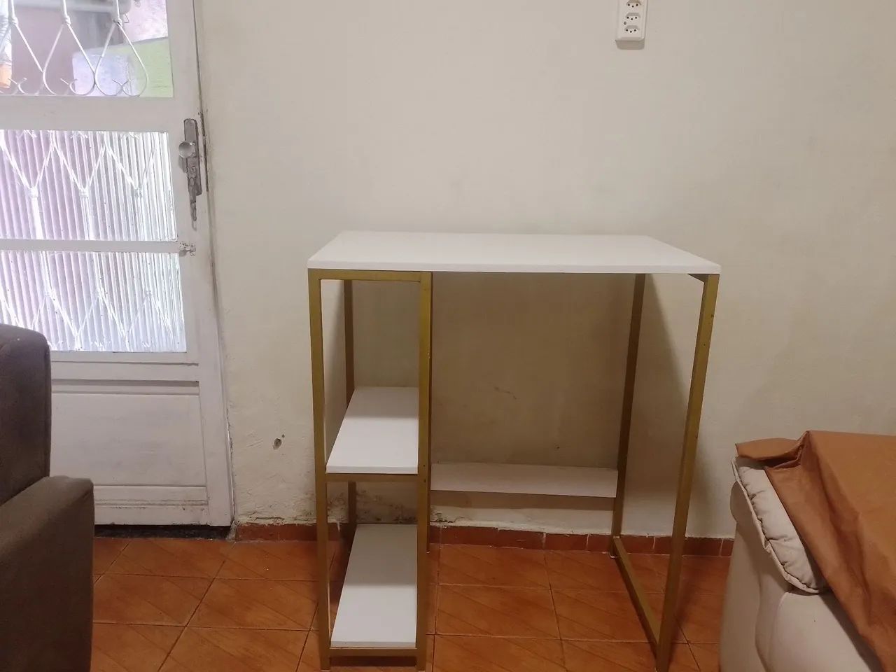 Vendo  Bancada pra Frigobar