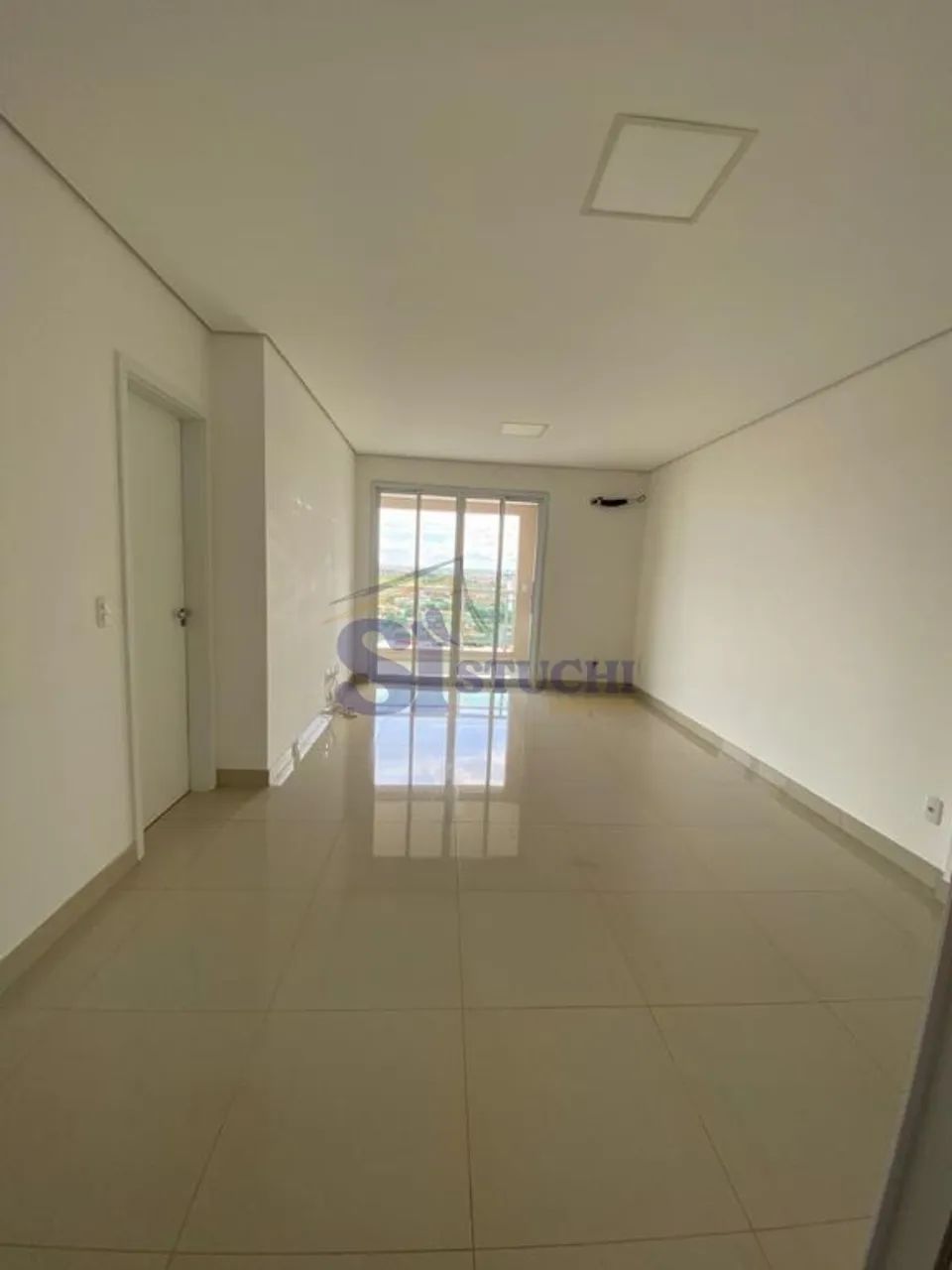 Apartamento à Venda no Edifício Carlos Gomes 3 Dormitórios e 2 Suítes - Foto 5