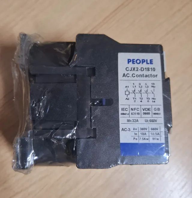 Contator 18a Cjx2-d1810 - Foto 2