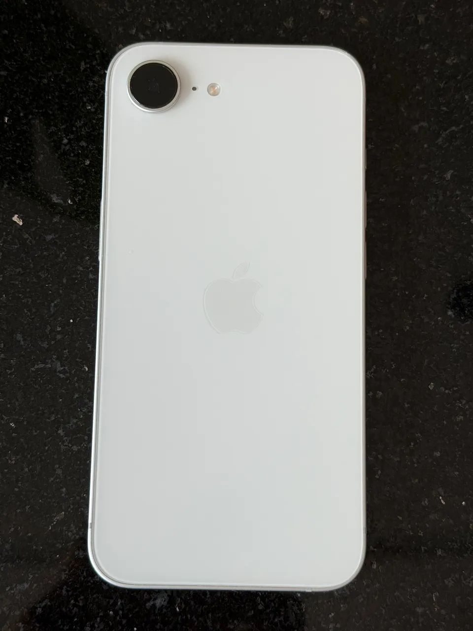 Iphone 16e 256gb - bateria 95%. Comprado nos EUA. - Foto 2