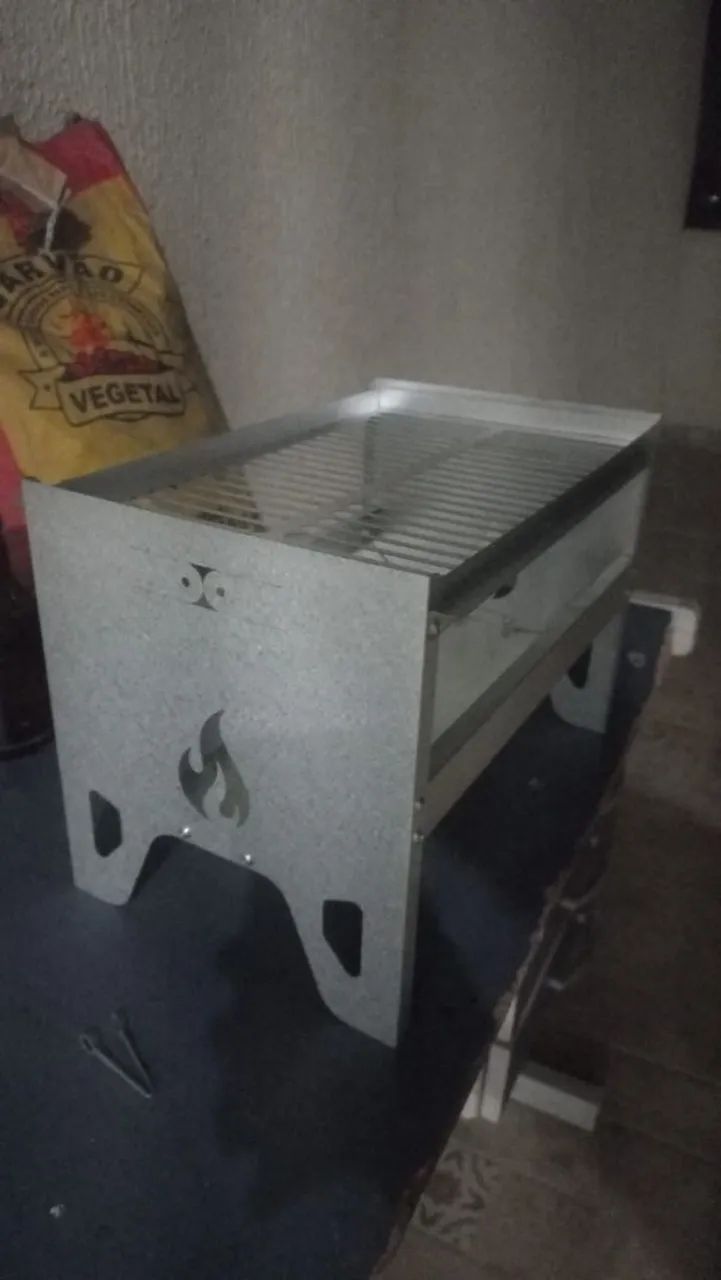 Churrasqueira portátil aço inox
