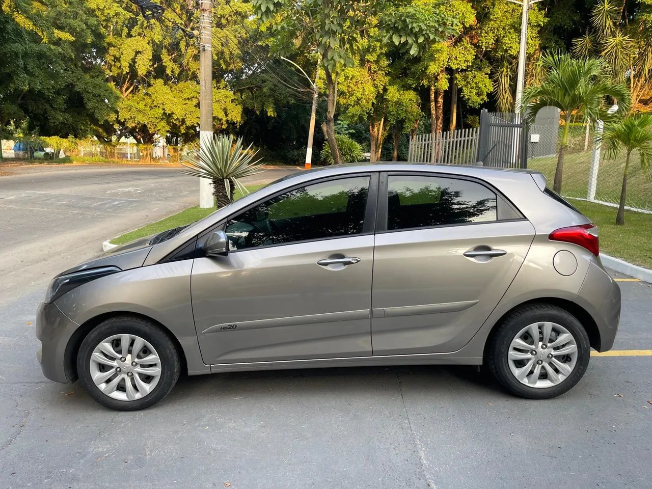 Aluguel de carro para Uber e 99 - Foto 2