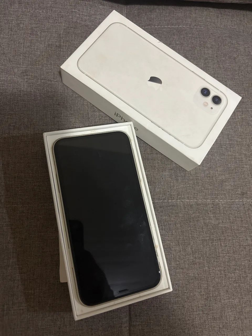 iPhone 11 Branco 64GB Original | Com Caixa | Conservado