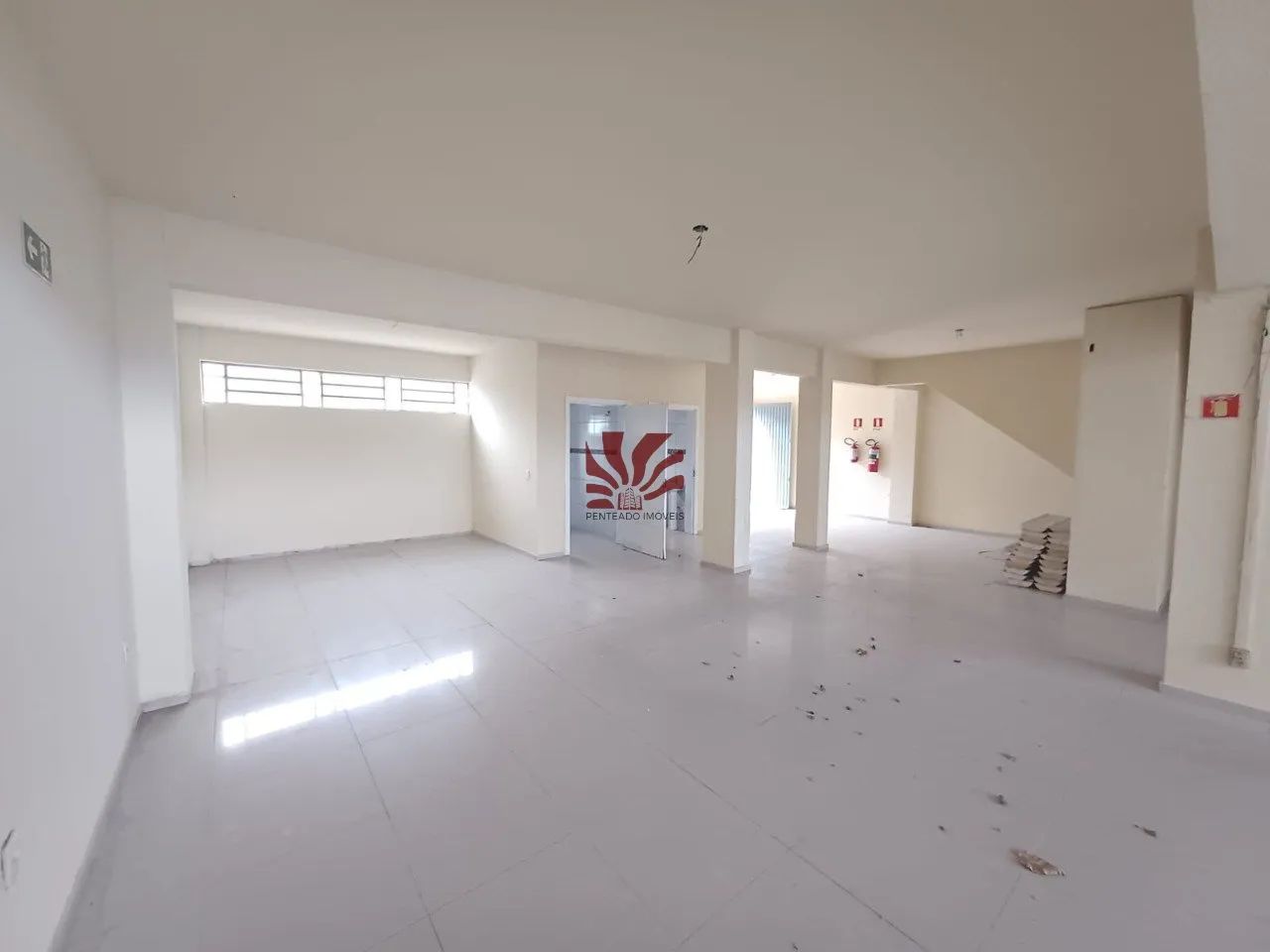 Sala 280m², Mathias Velho - Canoas - Foto 2